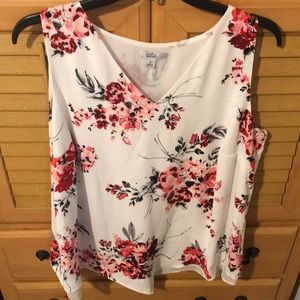 Women’s floral print tank top